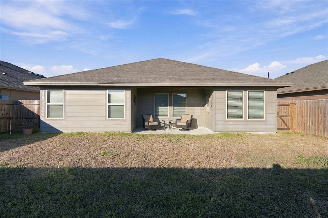 7729 Bullrider Drive Corpus Christi TX 78414