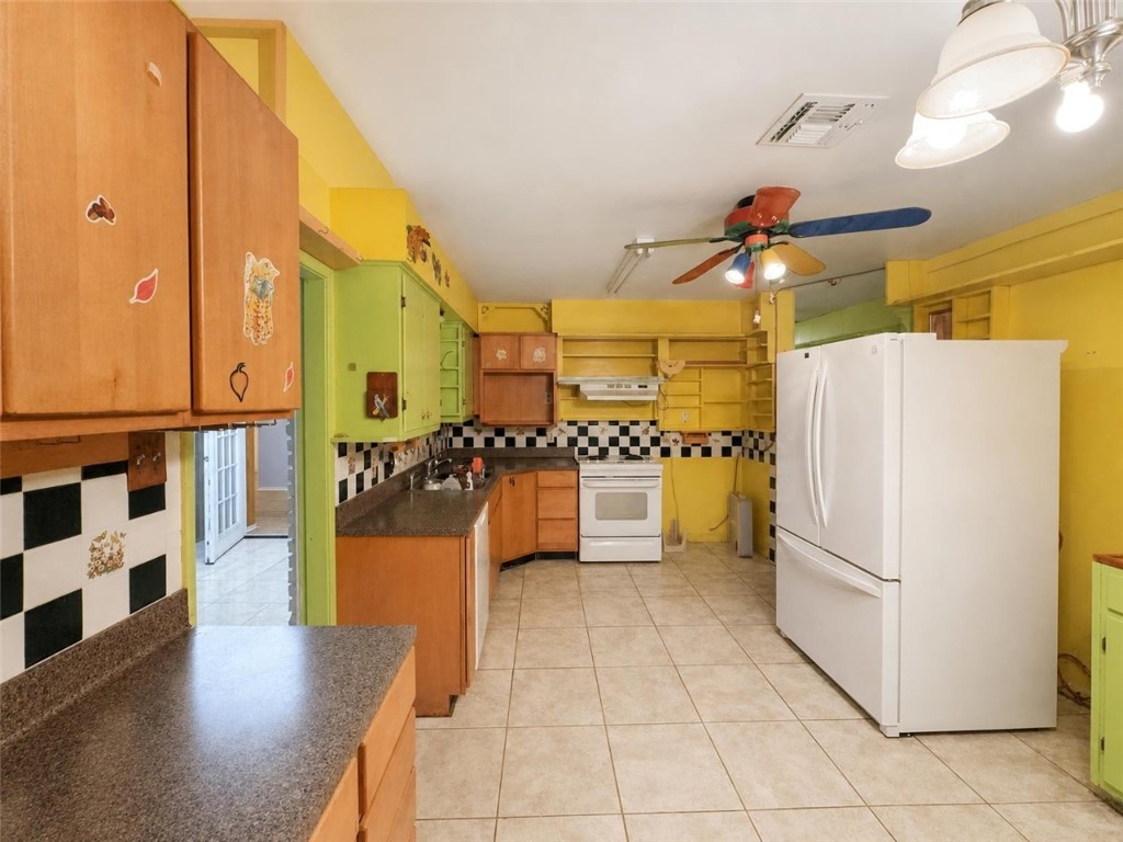 814 Crestview Drive Corpus Christi TX 78412