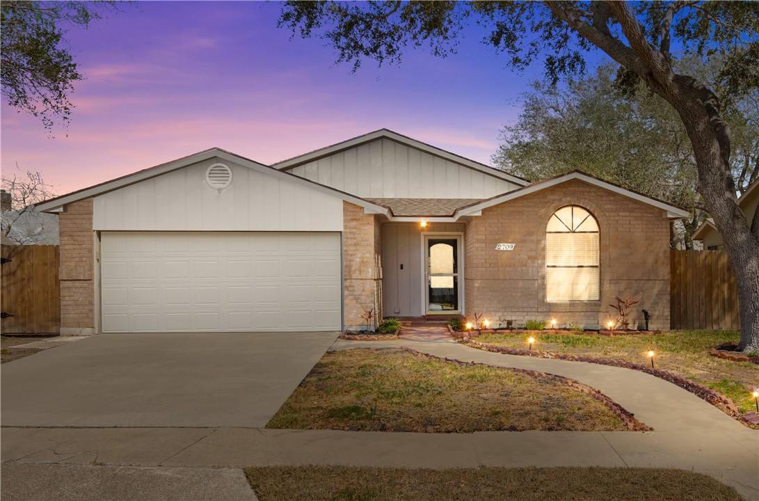 2709 Parkgreen Drive Corpus Christi TX 78414