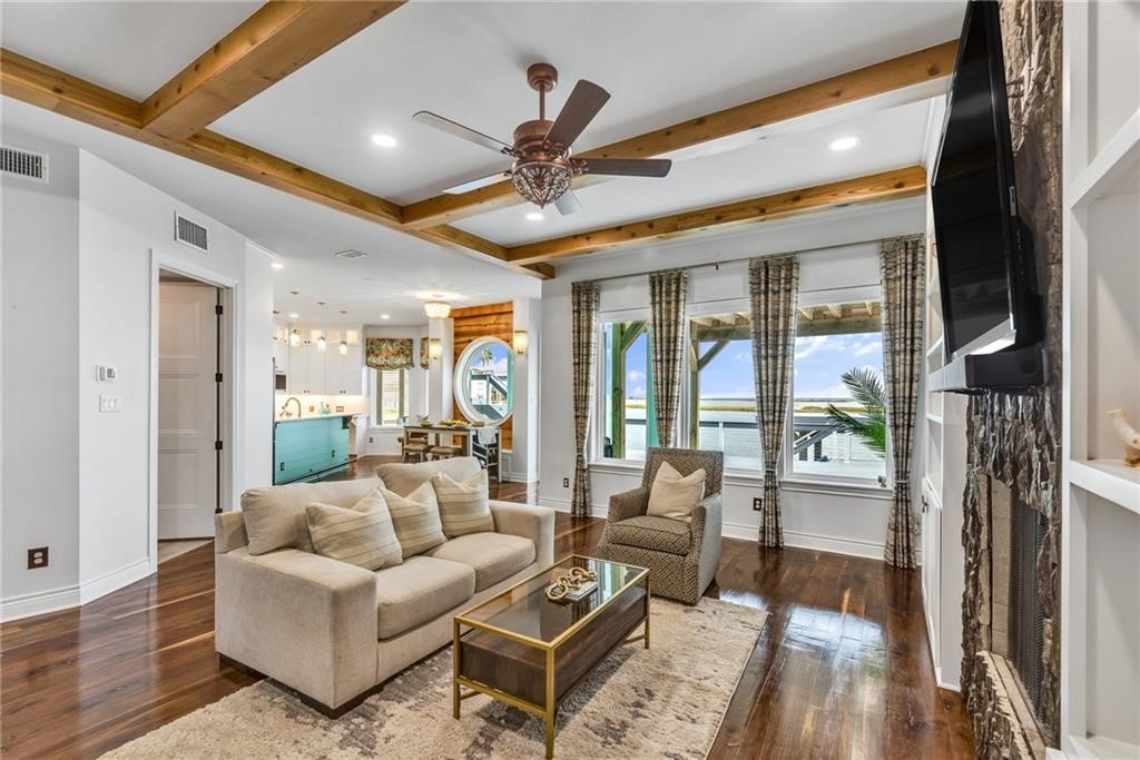 13505 Port Royal Court Corpus Christi TX 78418