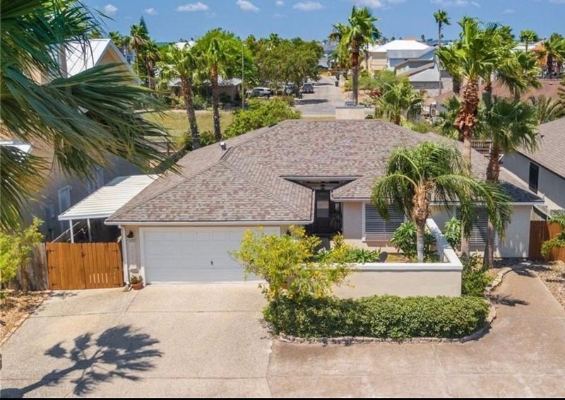 15273 Cartagena Court Corpus Christi TX 78418