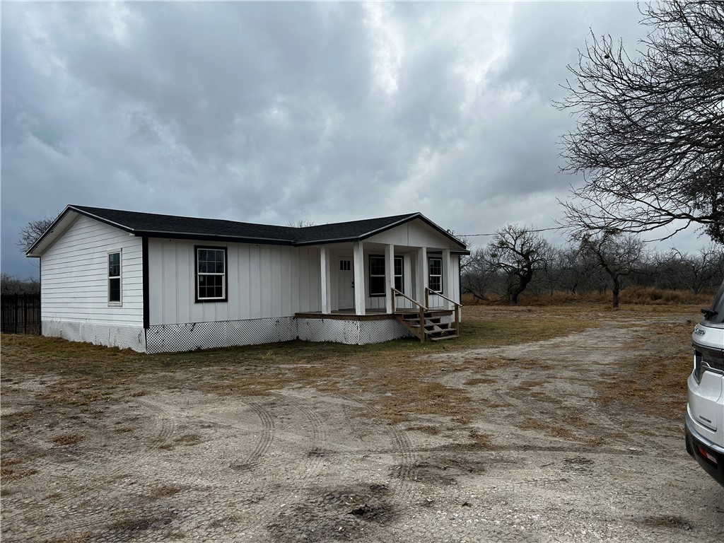 12263 Villarreal Street Sinton TX 78387