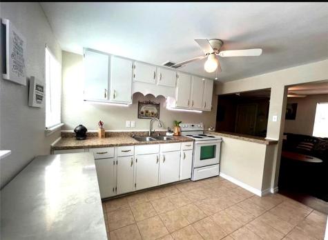 230 N Houston Street Aransas Pass TX 78336