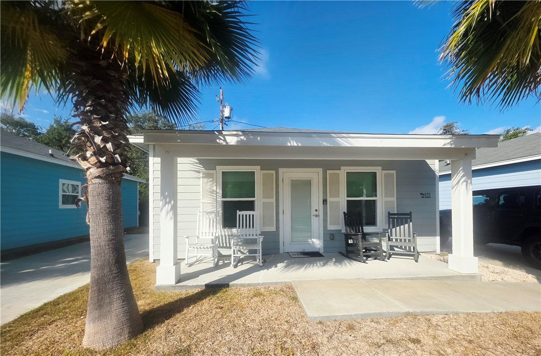 121 Oasis Circle Rockport TX 78382