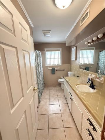 1603 Pena Street Alice TX 78332
