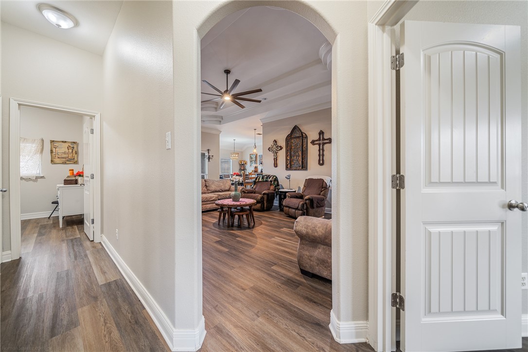 6033 Timbergate Drive Corpus Christi TX 78414