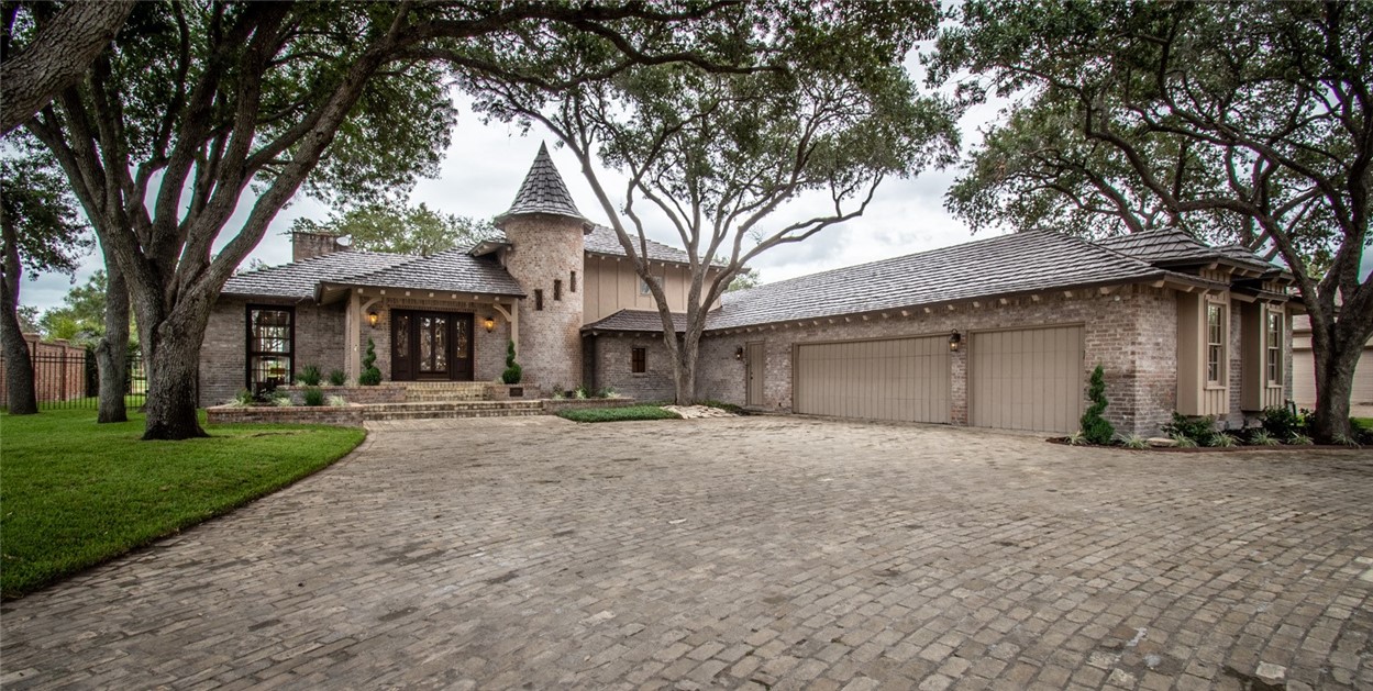 5314 Greenbriar Drive Corpus Christi TX 78413
