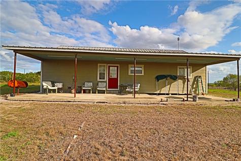 905 Fm 99 Tilden TX 78072
