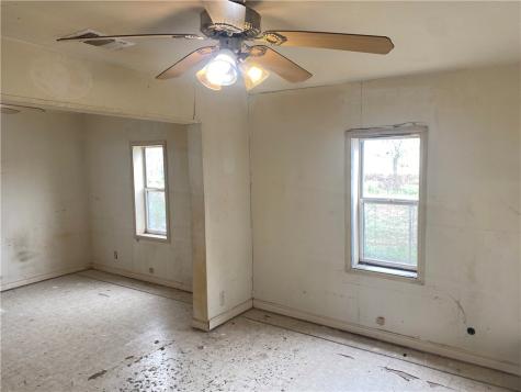 321 Voekel Avenue Orange Grove TX 78372