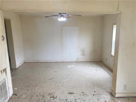321 Voekel Avenue Orange Grove TX 78372