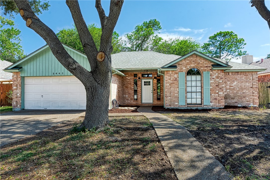 3441 Picadilly Corpus Christi TX 78414