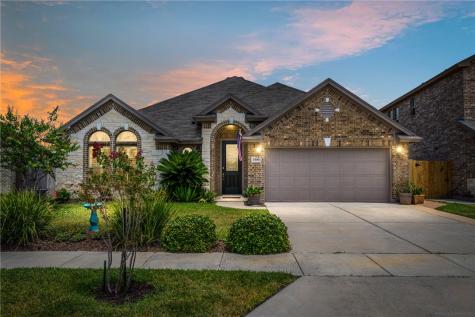 2506 Las Estrellas Street Corpus Christi TX 78414
