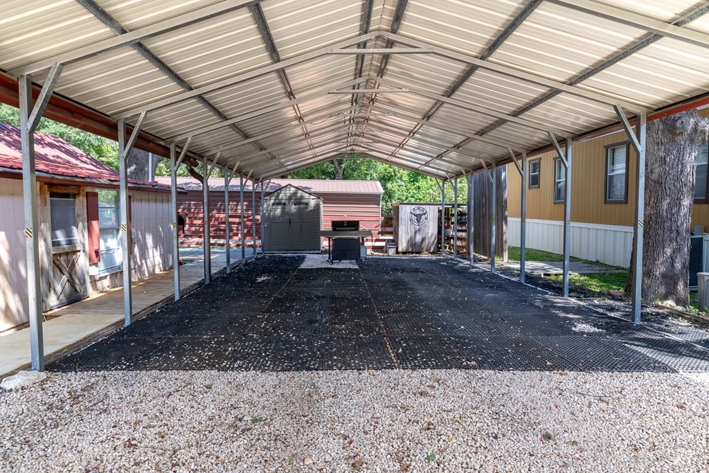 702 14th Street Bandera TX 78003