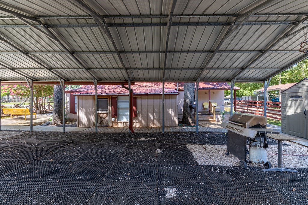 702 14th Street Bandera TX 78003