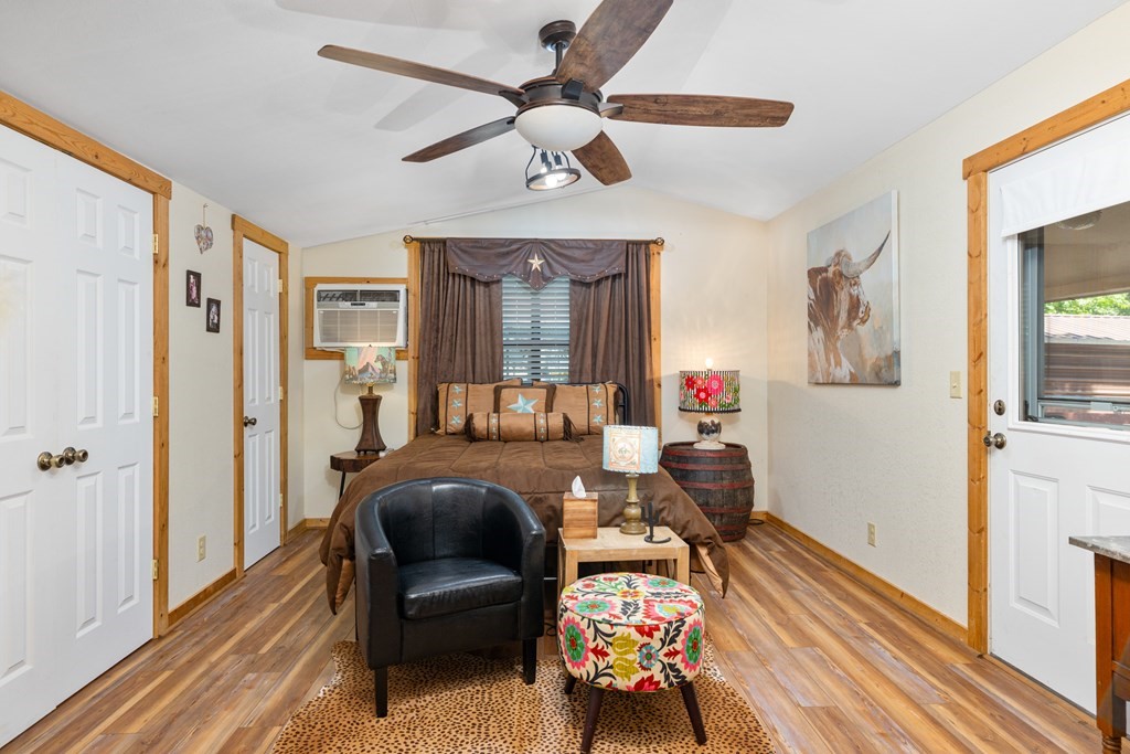 702 14th Street Bandera TX 78003