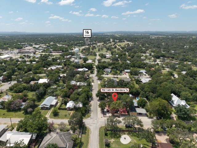702 14th Street Bandera TX 78003