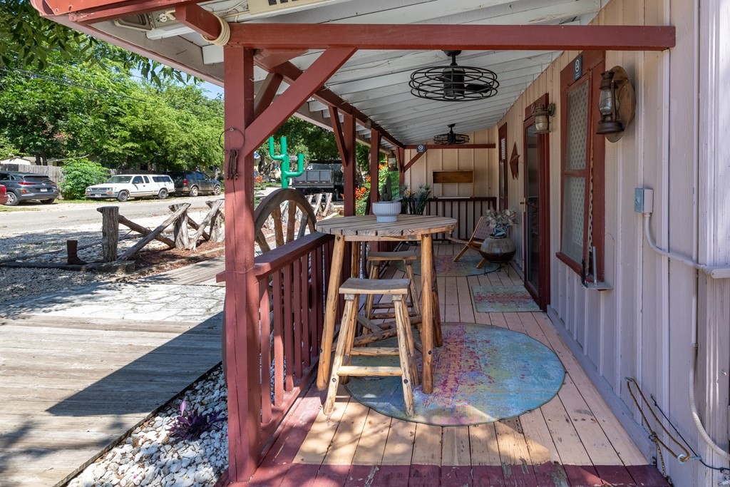 702 14th Street Bandera TX 78003
