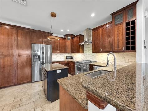 13945 Dasmarinas Drive Corpus Christi TX 78418
