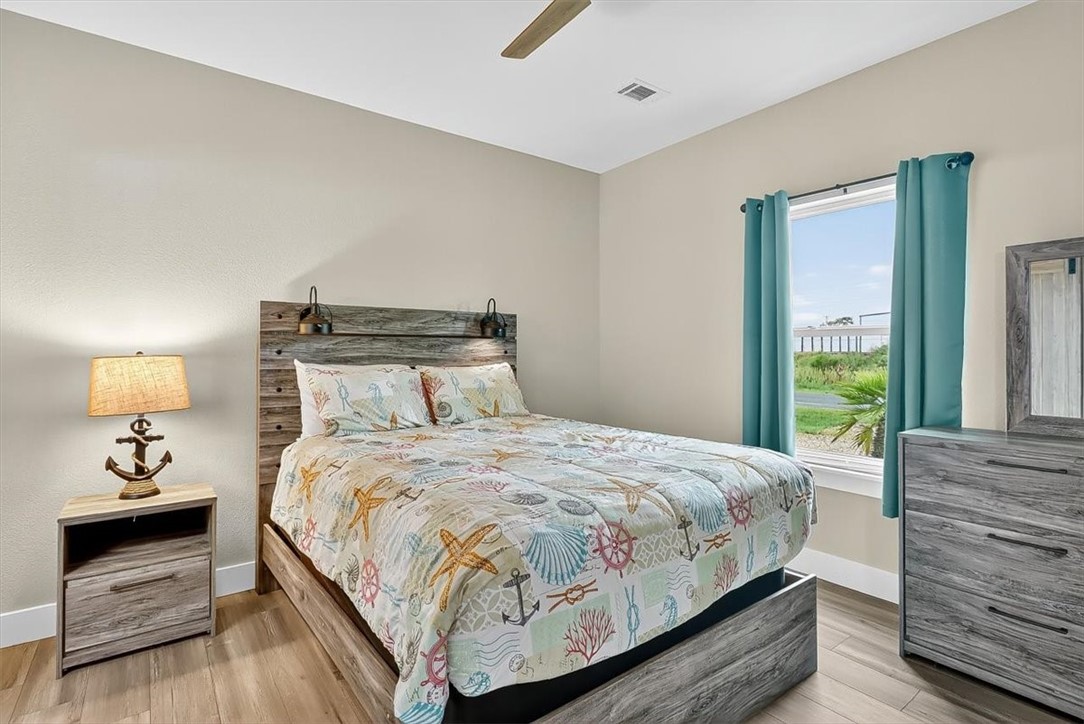 478 Saint Charles W Rockport TX 78382