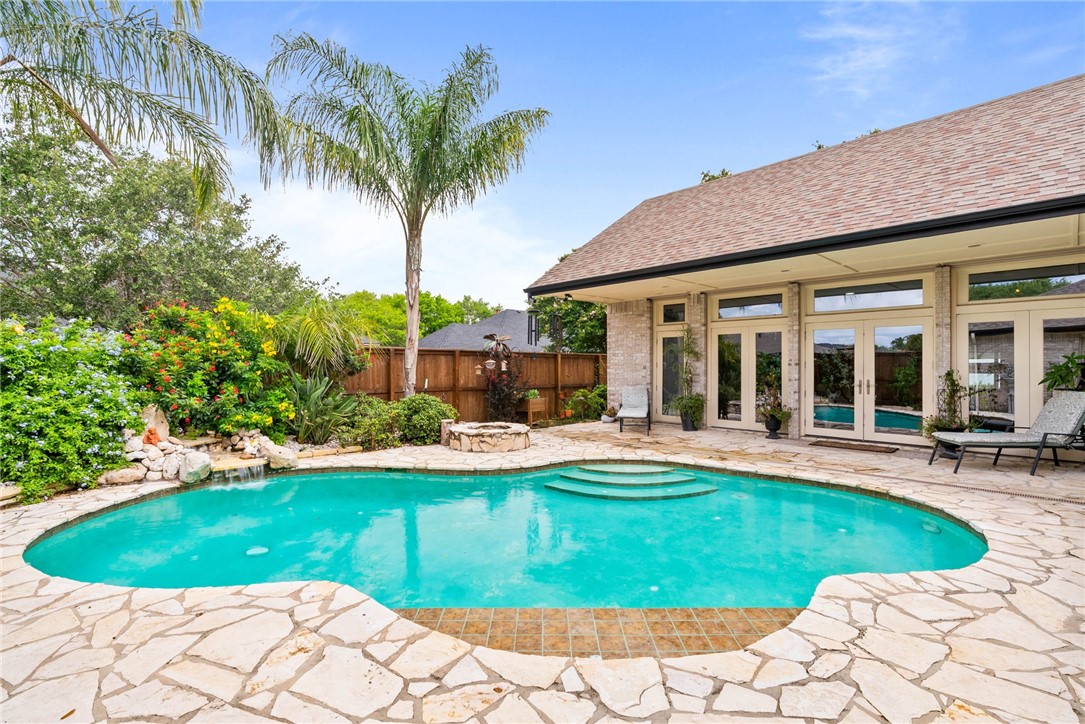 2805 Bretshire Drive Corpus Christi TX 78414