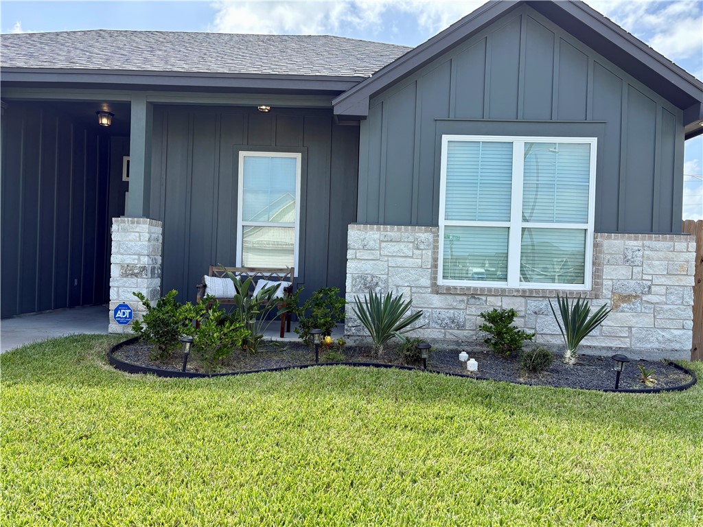 3401 Travis Court Corpus Christi TX 78414