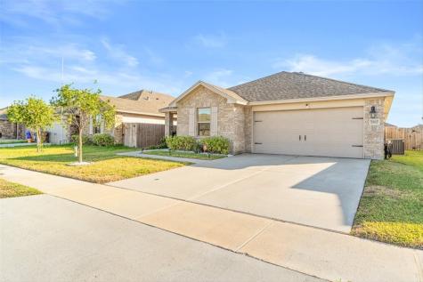 7817 Bullrider Drive Corpus Christi TX 78414