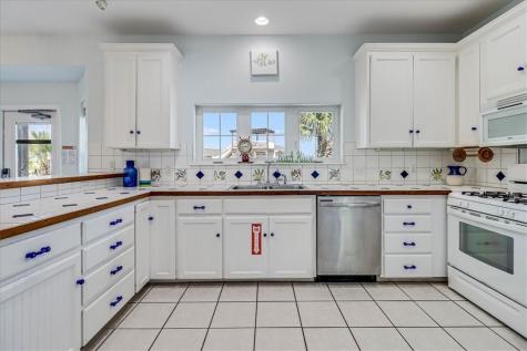 684 Anchor Drive Port Aransas TX 78373