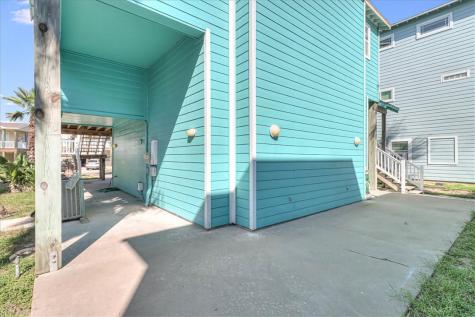 684 Anchor Drive Port Aransas TX 78373