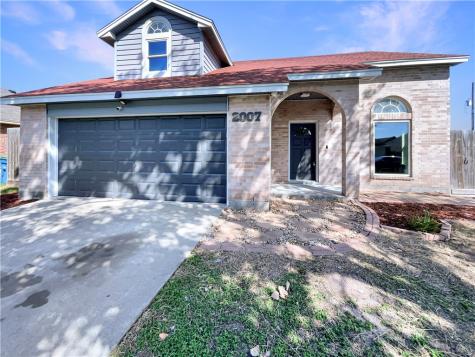 2007 Cottonwood Drive Portland TX 78374