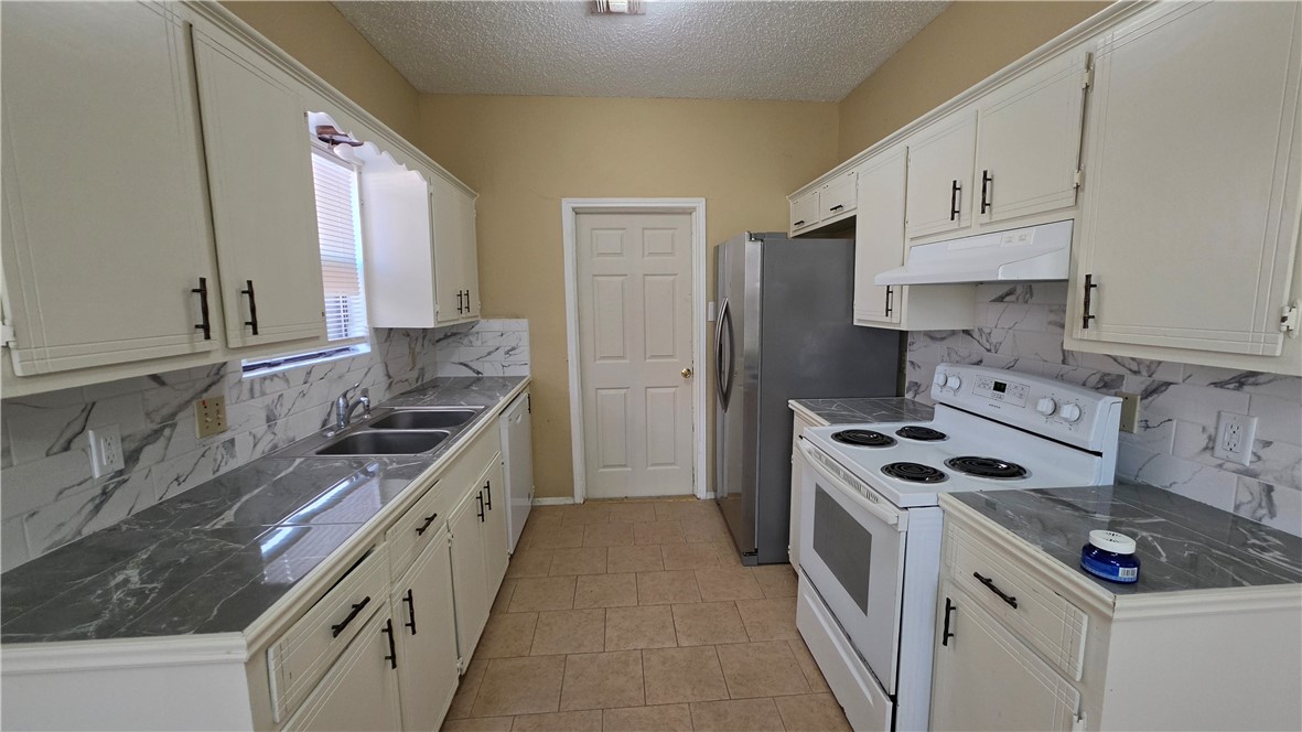 2534 Cresterrace Drive Corpus Christi TX 78415