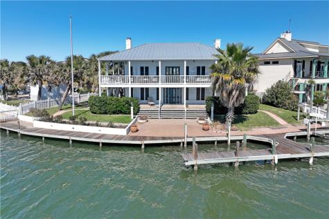 56 Blue Heron Drive Rockport TX 78382