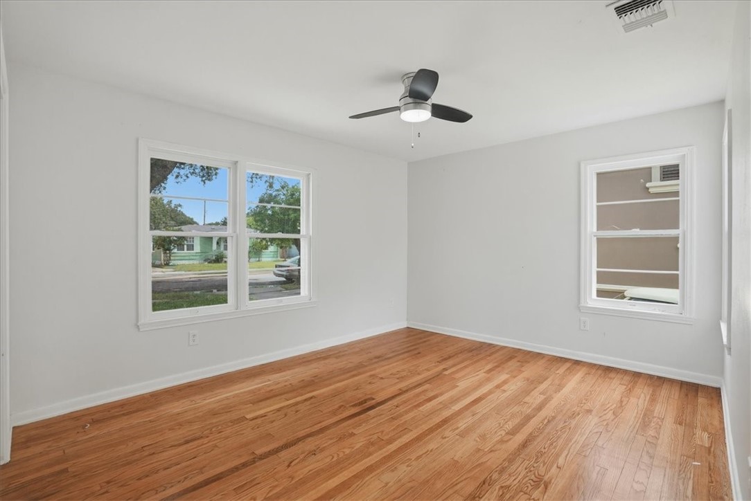 1049 Deforrest Street Corpus Christi TX 78404