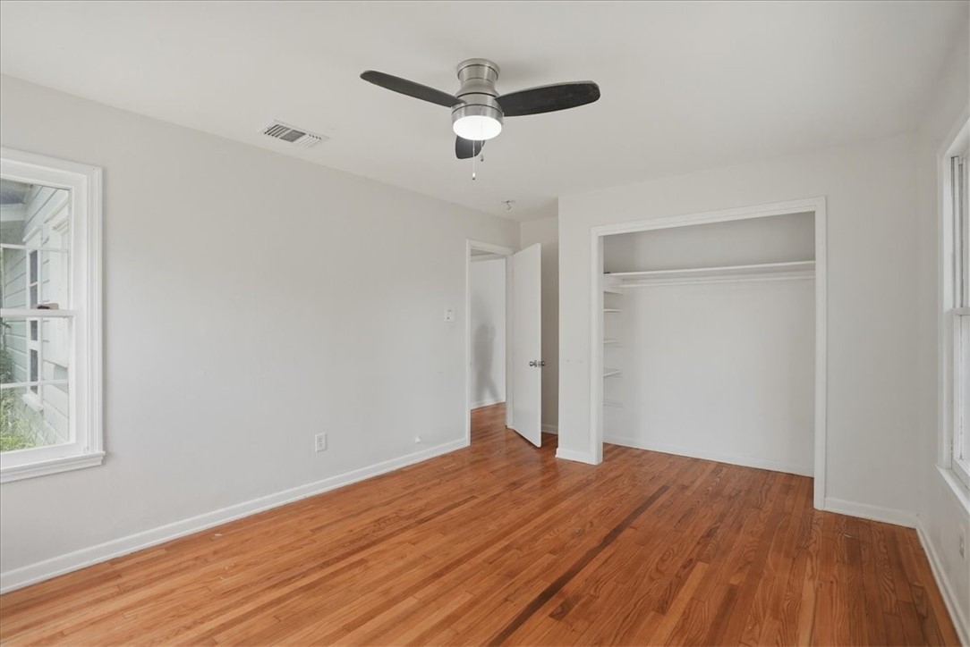 1049 Deforrest Street Corpus Christi TX 78404