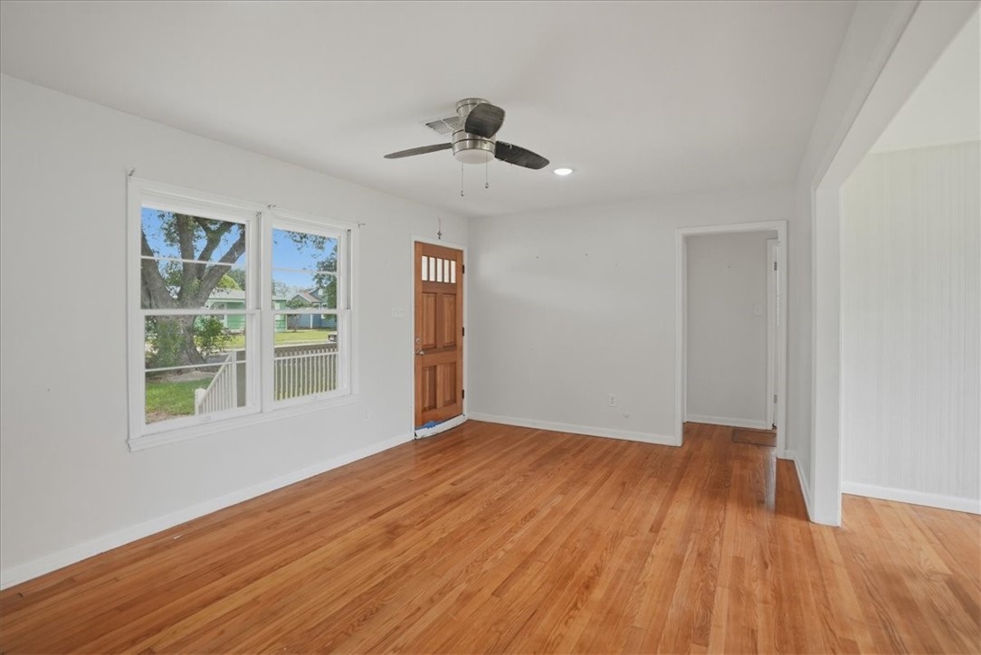 1049 Deforrest Street Corpus Christi TX 78404