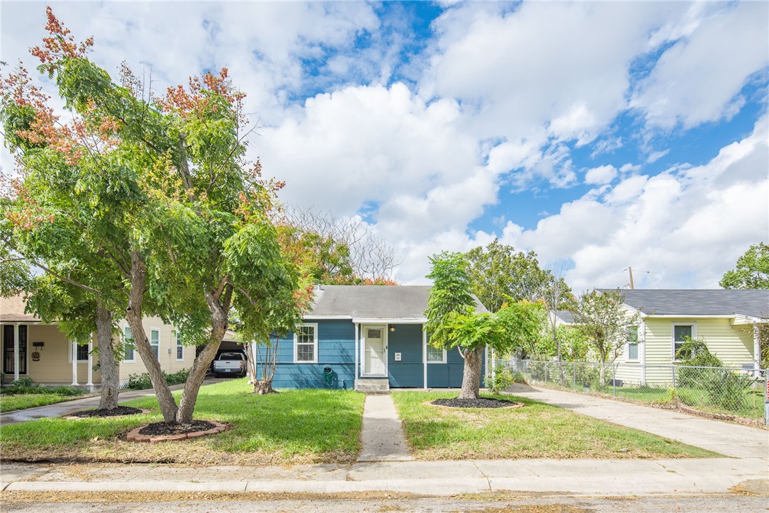 4317 Dinn Street Corpus Christi TX 78415