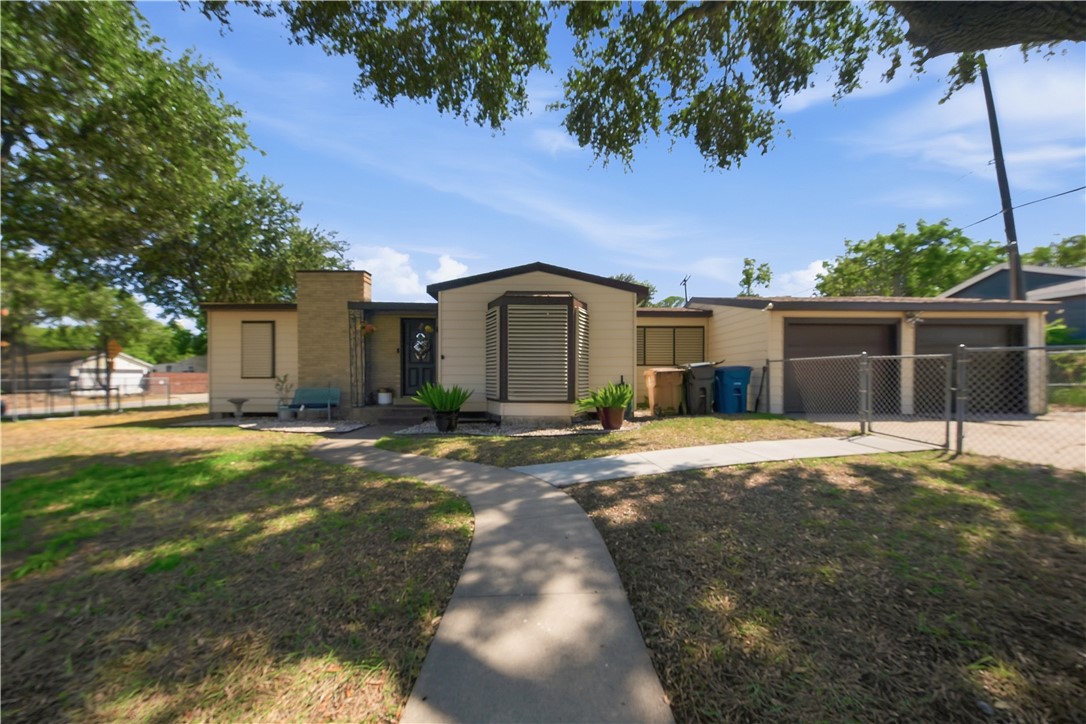 466 Macleod Drive Corpus Christi TX 78408