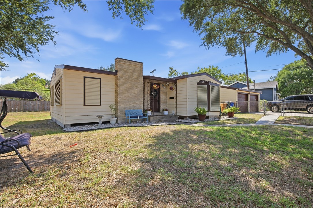 466 Macleod Drive Corpus Christi TX 78408