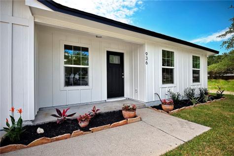 936 S 10th Street Aransas Pass TX 78336