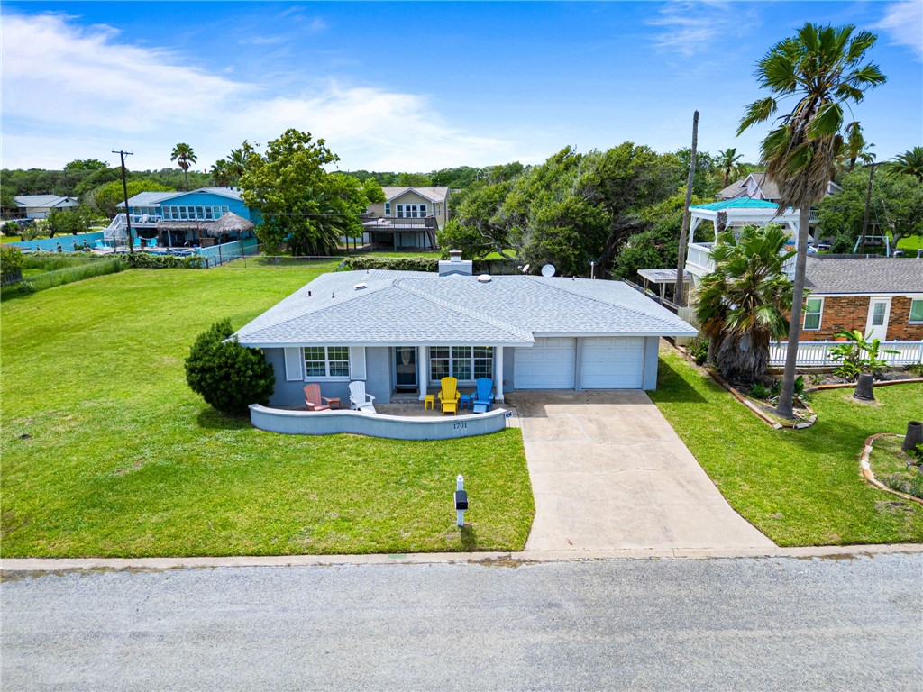 1701 Bayshores Rockport TX 78382