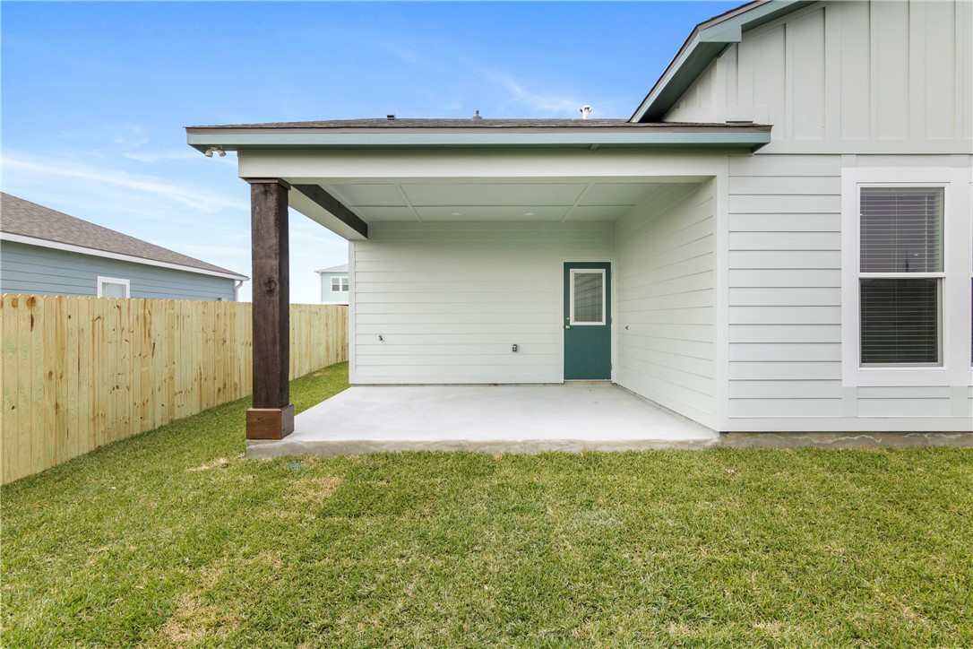 161 Shoalwater Way Rockport TX 78382
