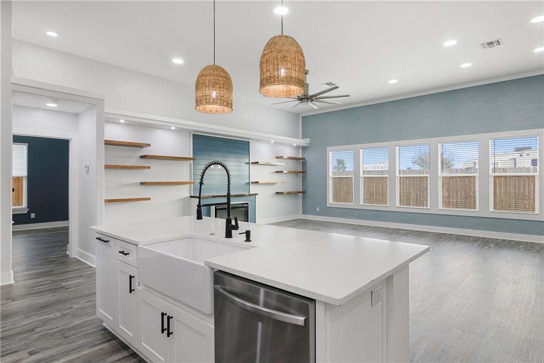 161 Shoalwater Way Rockport TX 78382