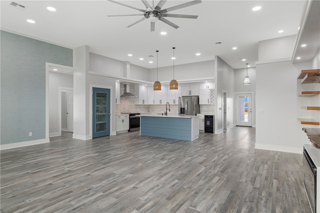 161 Shoalwater Way Rockport TX 78382
