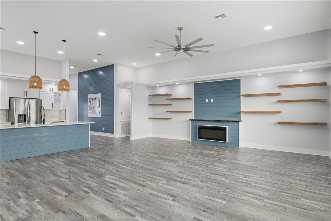161 Shoalwater Way Rockport TX 78382