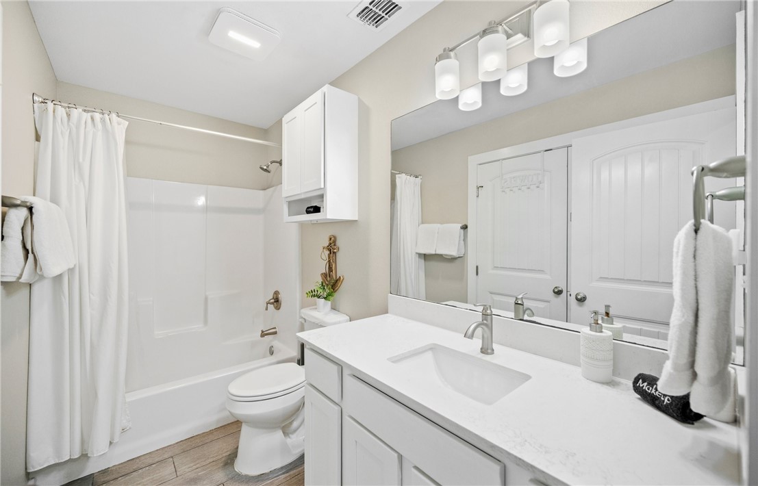180 Paradise Pointe Drive Port Aransas TX 78373