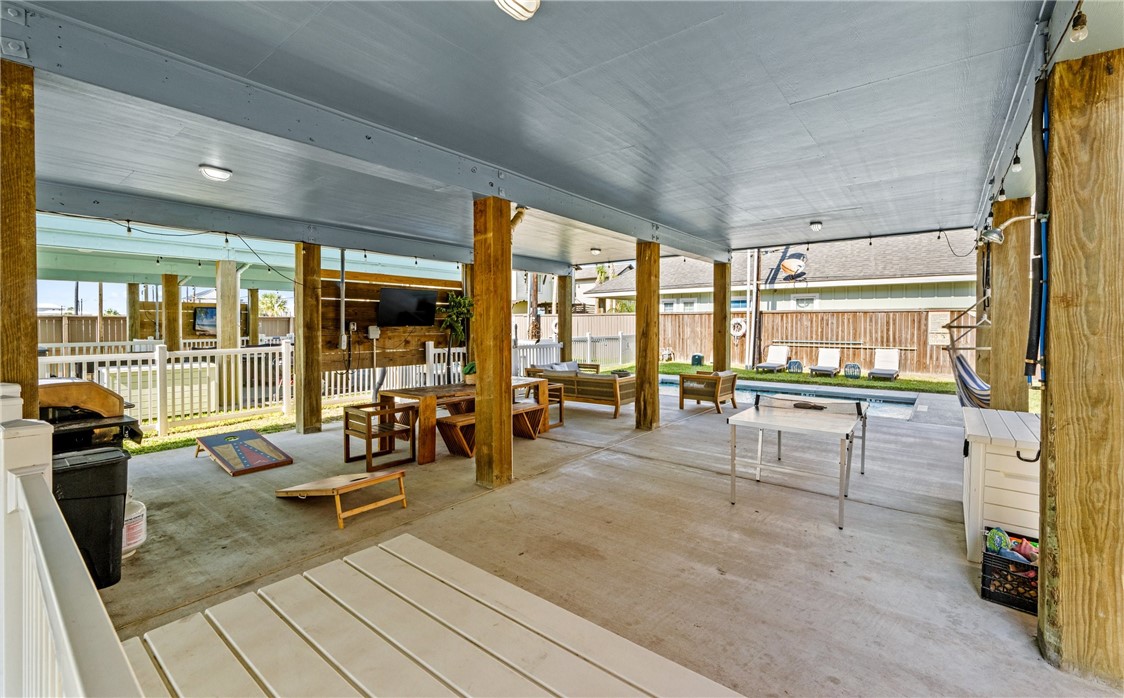 180 Paradise Pointe Drive Port Aransas TX 78373