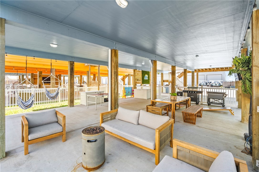 180 Paradise Pointe Drive Port Aransas TX 78373