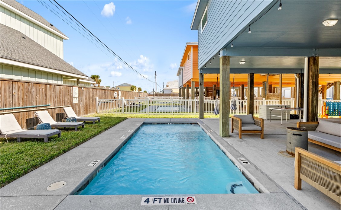 180 Paradise Pointe Drive Port Aransas TX 78373