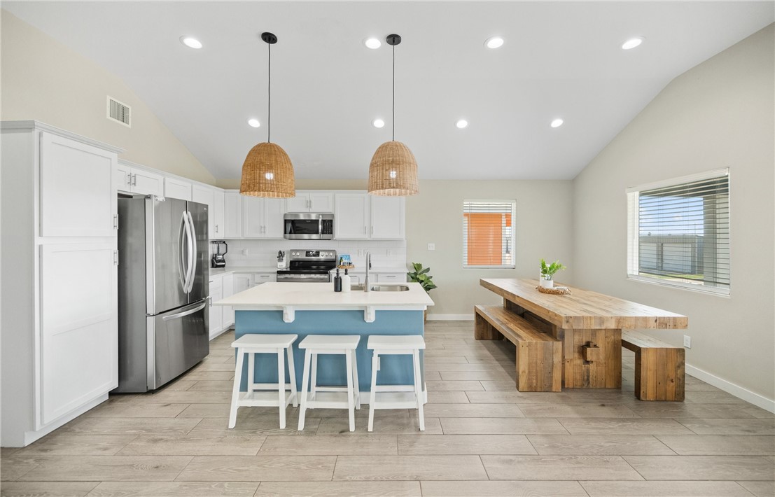 180 Paradise Pointe Drive Port Aransas TX 78373