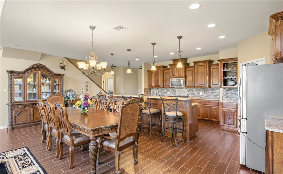 6025 Garden Court Corpus Christi TX 78414