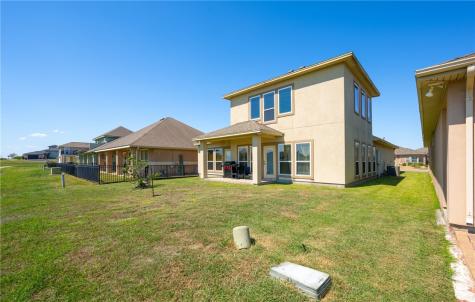 6025 Garden Court Corpus Christi TX 78414
